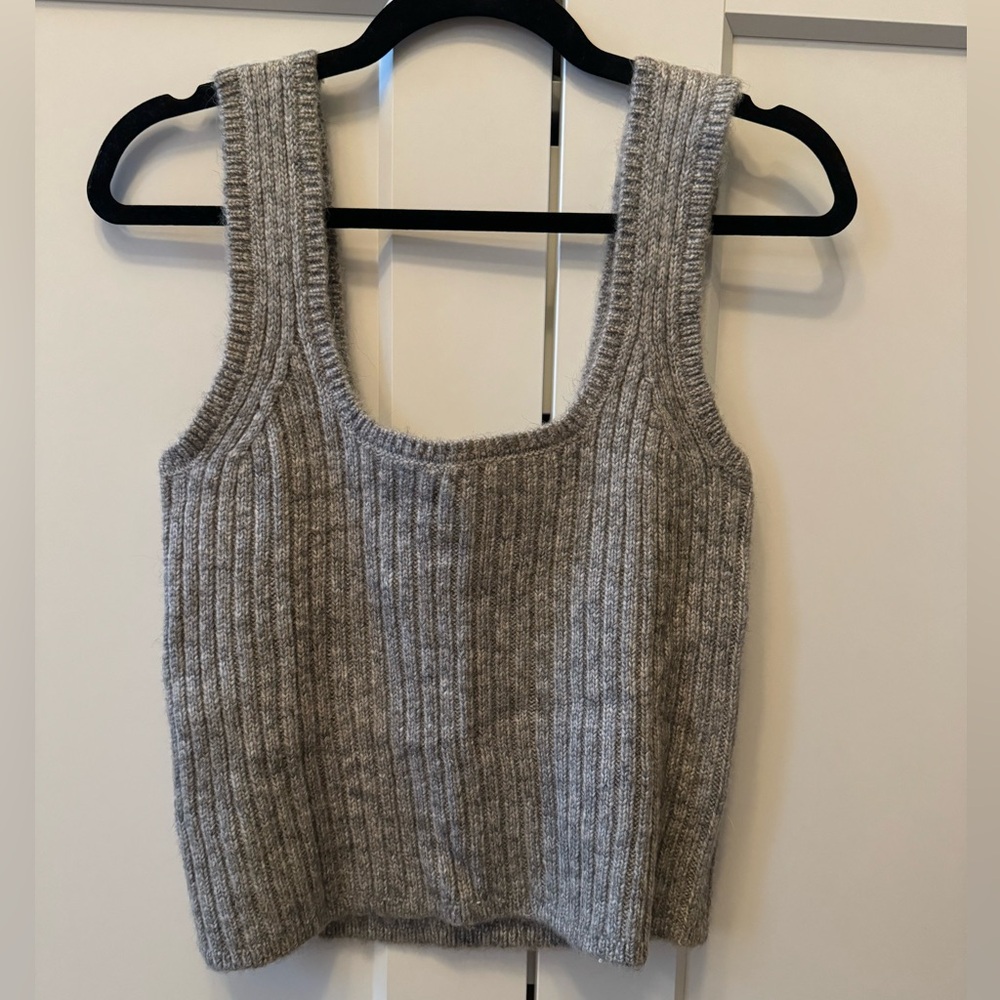 NWT Mango Sweater Tank